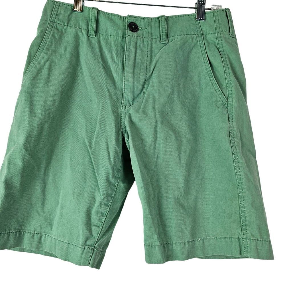 American Eagle Outfitters Men's Classic Chino Shorts Size‎ 28 Green GUC